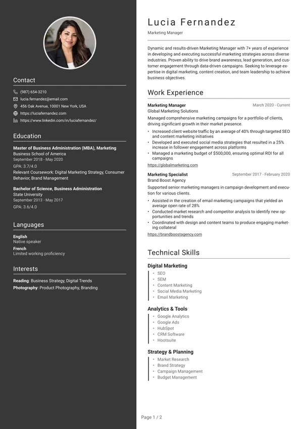 Preview of the Charcoal Split resume template: With sidebar, Round photo