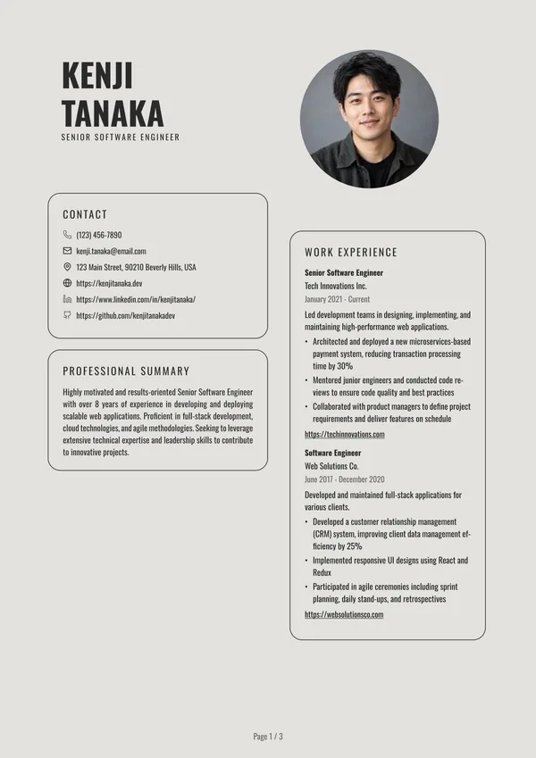 Preview of the Rounded Cards Studio resume template: With sidebar, Round photo