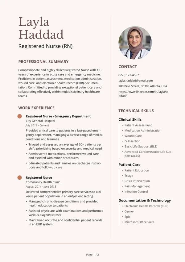 Preview of the Warm Classic Split resume template: With sidebar, Round photo